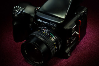 Картинка бренды mamiya фон 645 камера