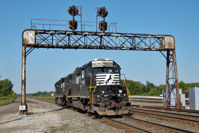 Обои картинки фото техника, локомотивы, локомотив, рельсы, дорога, железная
