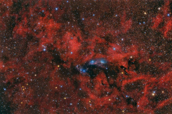 Картинка космос галактики туманности лебедь в созвездии туманность отражающая ngc 6914
