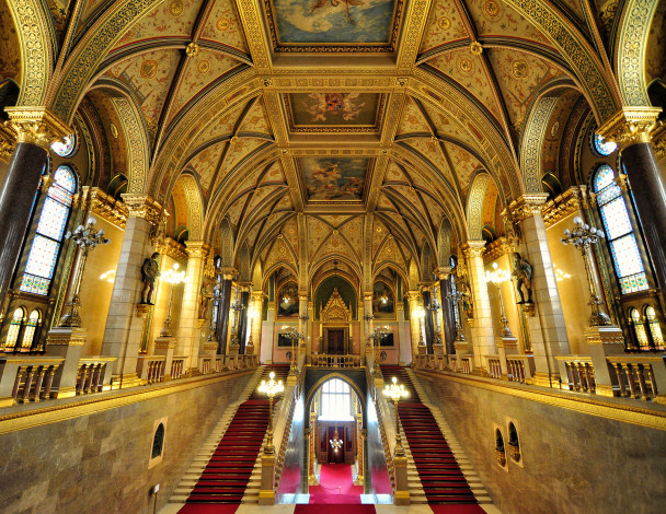 Обои картинки фото parliment budapest, интерьер, холлы,  лестницы,  корридоры, декор, свод, лестница