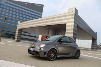 обоя автомобили, fiat, abarth, 695, biposto, 2014г, темный