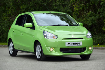 обоя автомобили, mitsubishi, mirage, uk-spec, 2013г, зеленый