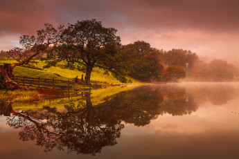 Картинка природа реки озера пейзаж тучи туман озеро деревья небо