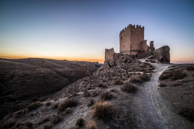 Обои картинки фото castillo de oreja, города, замки испании, замок, фортпост