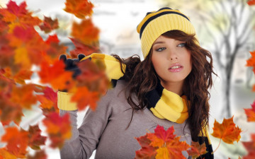 обоя девушки, izabela magier, шатенка, модель, шапка, шарф, перчатки, свитер, осень, листья