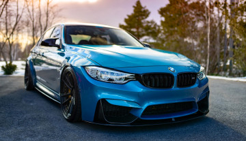 Картинка bmw+m3 автомобили bmw синий площадка деревья снег