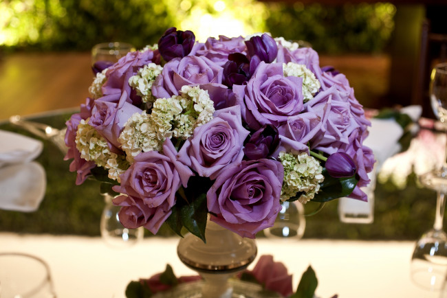 Обои картинки фото цветы, букеты, композиции, розы, лиловый, тюльпаны, гортензия