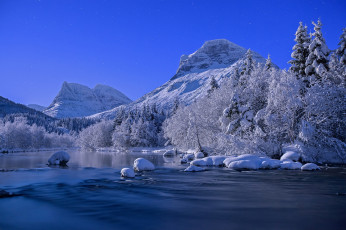 обоя природа, зима, норвегия, река, снег, горы, деревья, пейзаж, norway