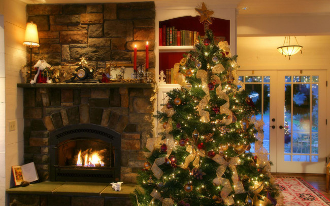 Обои картинки фото праздничные, новогодний очаг, свечи, елка, камин