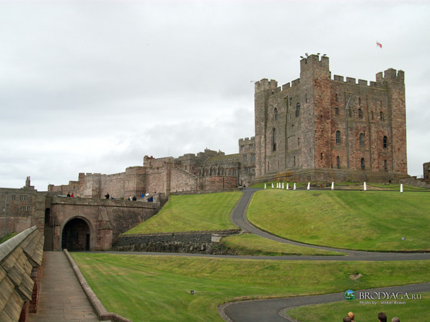 Обои картинки фото bamburgh, uk, города, дворцы, замки, крепости