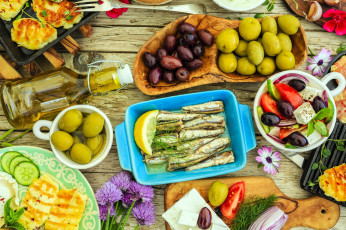 Картинка еда разное овощи оливки рыба