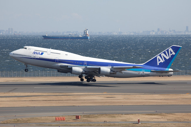 Обои картинки фото boeing 747-481d, авиация, пассажирские самолёты, авиалайнер