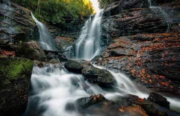 Картинка природа водопады водопад скала камни