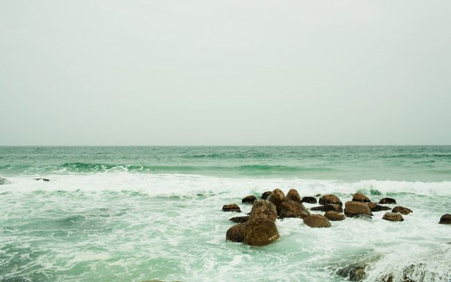 Обои картинки фото природа, моря, океаны, море, камни, берег