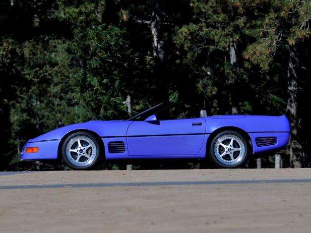 Обои картинки фото автомобили, callaway, синий, 1991, b2k, corvette, speedster, turbo, twin, 500, series, c4