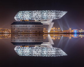 Картинка города антверпен+ бельгия архитектура отражение огни глубина резкости здание администрации порта антверпен