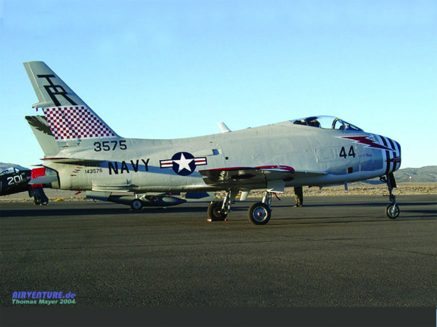 Обои картинки фото fj4b, авиация, боевые, самолёты