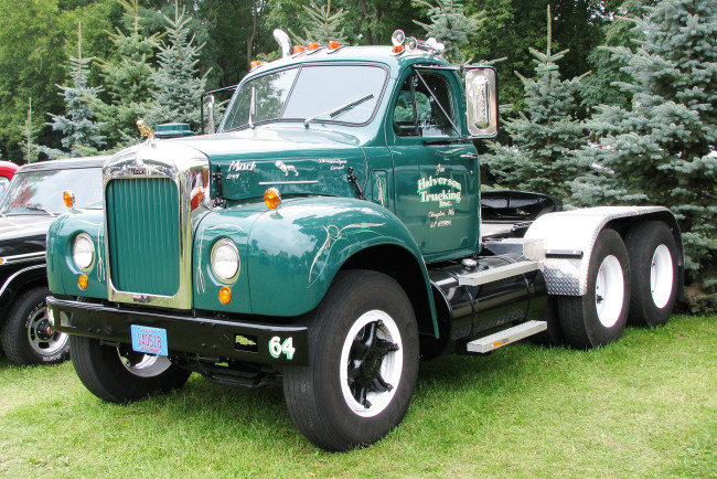 Обои картинки фото mack truck model b-67, автомобили, mack, trucks, inc, тяжелые, грузовики, сша
