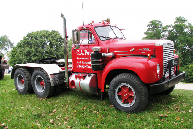 Обои картинки фото mack truck model b-73, автомобили, mack, trucks, inc, тяжелые, грузовики, сша