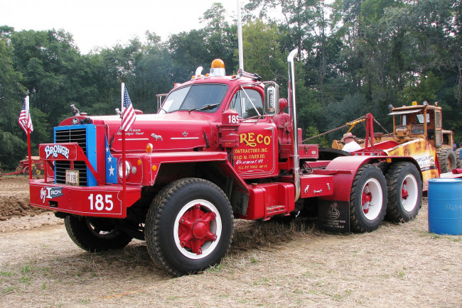 Обои картинки фото mack truck model b-815, автомобили, mack, inc, тяжелые, грузовики, сша, trucks