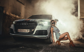Картинка автомобили -авто+с+девушками audi q7