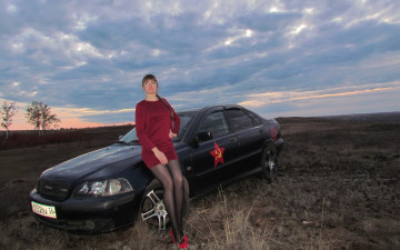 Картинка автомобили -авто+с+девушками volvo s40 i