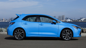 Картинка toyota+corolla+hatchback+2019 автомобили toyota blue 2019 corolla hatchback