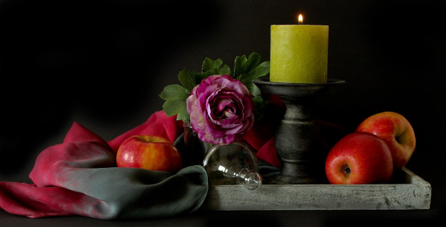 Обои картинки фото еда, натюрморт, яблоки, цветы