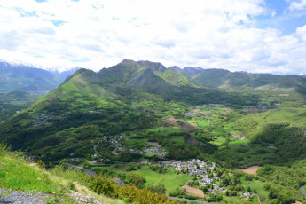 Картинка природа горы пиренеи панорама поселки