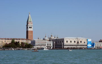 Картинка города венеция италия здания катер лодка море