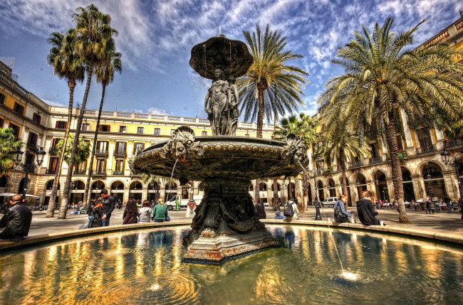 Обои картинки фото города, барселона, испания, пальмы, фонтан