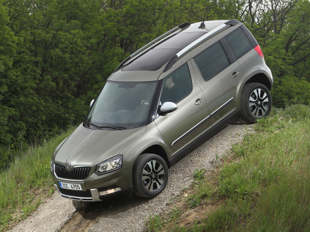 Обои картинки фото автомобили, skoda, 2013г, klement, laurin, outdoor, yeti