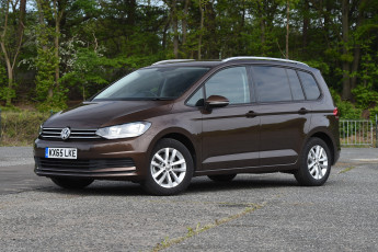 Картинка автомобили volkswagen 2015г uk-spec touran tsi