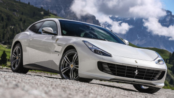 обоя ferrari gtc4 lusso 2017, автомобили, ferrari, 2017, lusso, gtc4