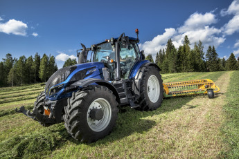 Картинка техника тракторы valtra