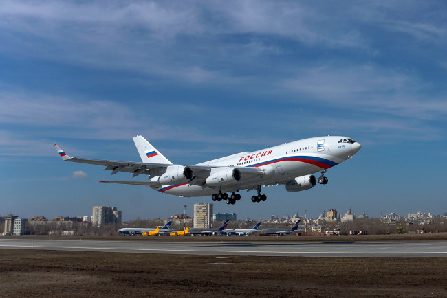 Обои картинки фото ил- 96, авиация, пассажирские самолёты, ил-, 96, самолёт, взлёт