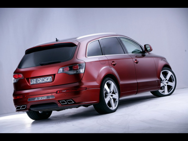 Обои картинки фото 2008, je, design, audi, q7, street, rocket, автомобили