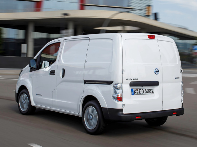 Обои картинки фото автомобили, nissan, datsun, e-nv200, van, 2014г, светлый