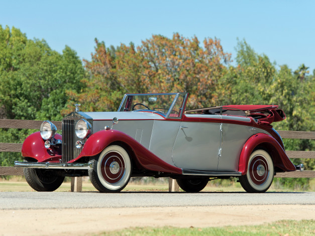 Обои картинки фото автомобили, rolls-royce, 25-30, hp, wingham, 4-door, cabriolet, martin, walter, 1937г