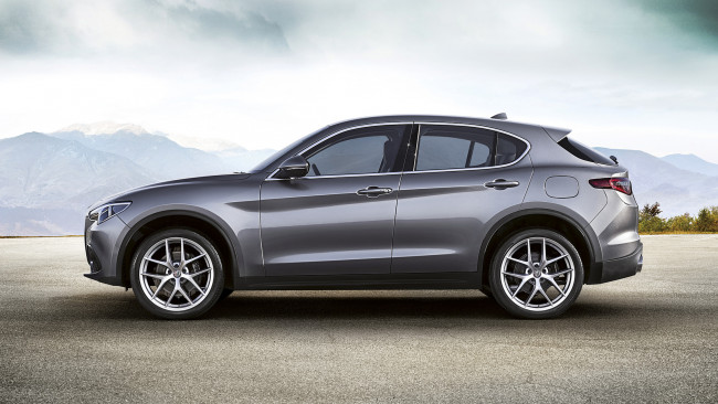 Обои картинки фото alfa romeo stelvio 2018, автомобили, alfa romeo, 2018, stelvio, alfa, romeo