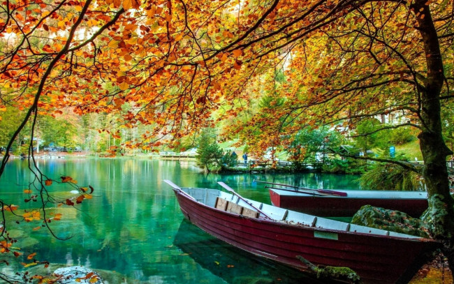 Обои картинки фото корабли, лодки,  шлюпки, озеро, осень