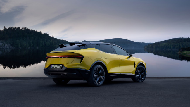 Обои картинки фото lotus eletre s 2023, автомобили, lotus, eletre, s, лотус, кроссовер, вид, сзади, озеро