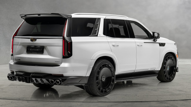 Обои картинки фото mansory cadillac escalade 2023, автомобили, cadillac, mansory, escalade, белый, тюнинг, вид, сзади