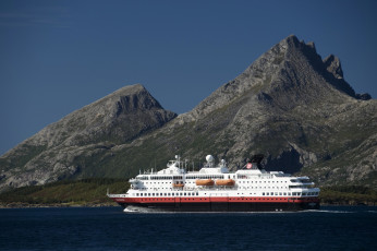 Картинка норвегия корабли лайнеры водоем скалы
