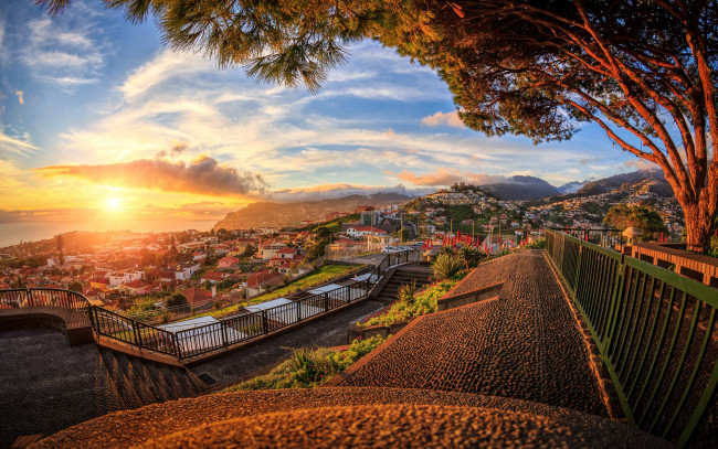 Обои картинки фото города, - пейзажи, дома, португалия, madeira, небо, солнце, море, побережье, горизонт, облака, закат, пейзаж, горы