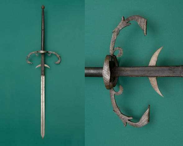 Обои картинки фото двуручный, меч, оружие, холодное