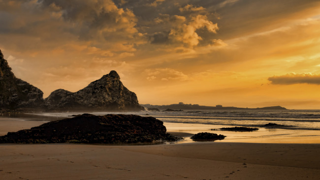Обои картинки фото природа, побережье, море, вечер, камни, волны