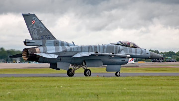 Картинка lockheed+martin+f-16c+fighting+falcon авиация боевые+самолёты истребитель