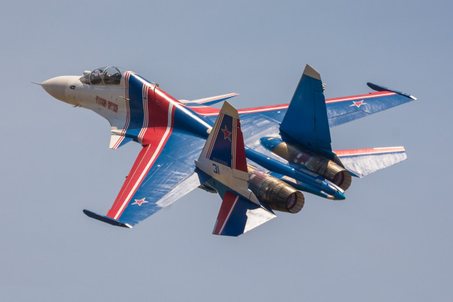Обои картинки фото su-30sm russian knights, авиация, боевые самолёты, россия, ввс
