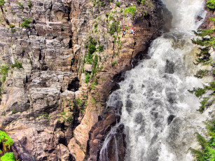 Картинка природа водопады скала водопад